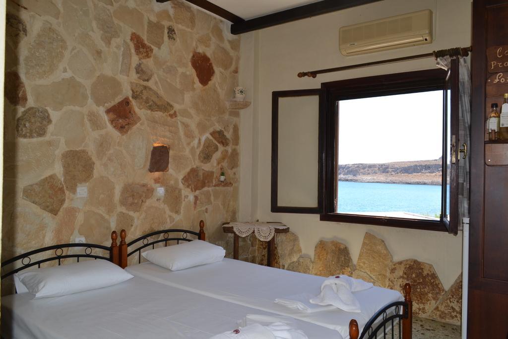 Athena Rooms Káto Zákros Exteriér fotografie