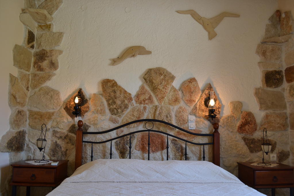 Athena Rooms Káto Zákros Pokoj fotografie